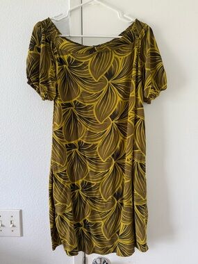 TANOA Manono Off-Shoulder Dress